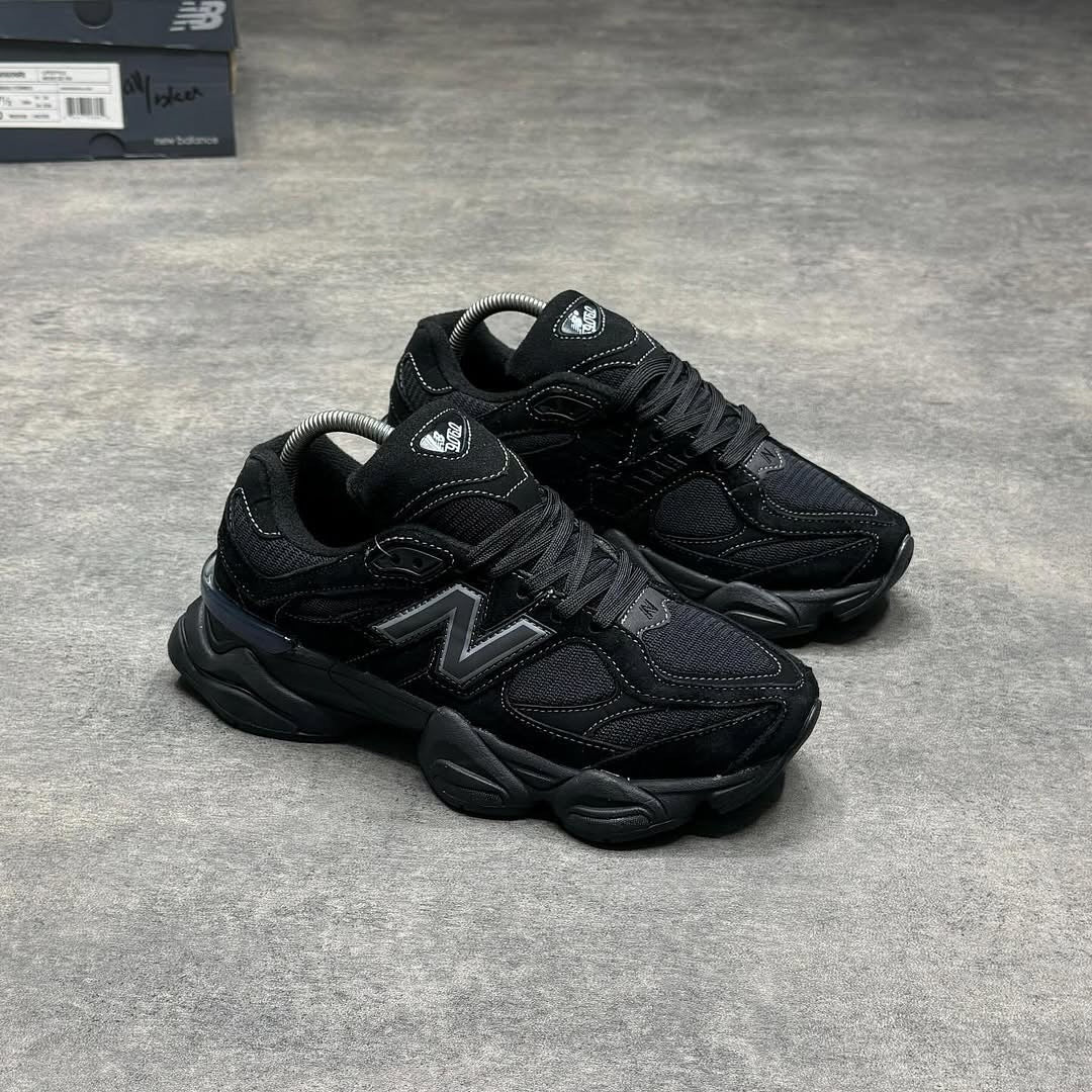 New Balance 9060 Negro