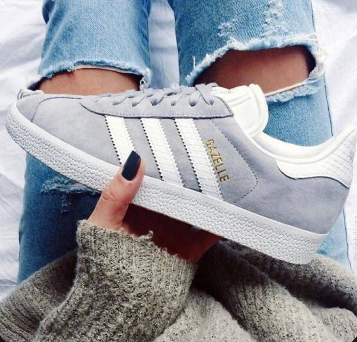 Adidas Gazelle Gris y Blanco