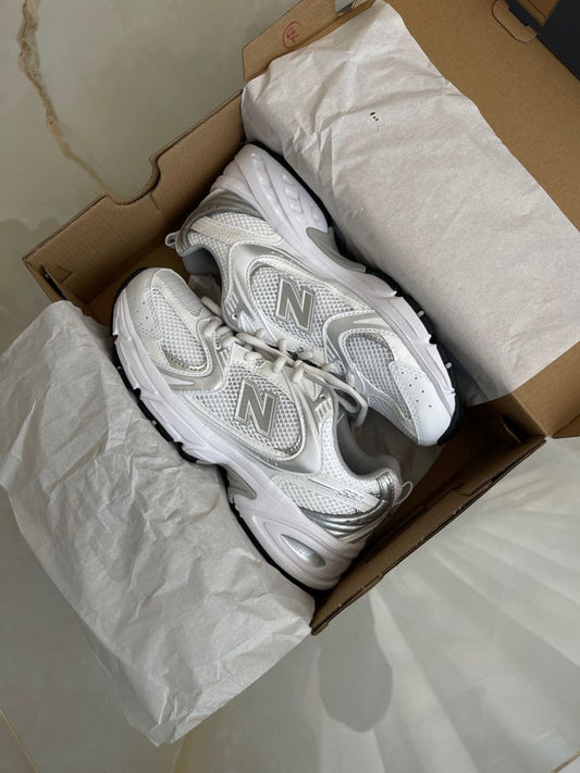 New Balance 530 Branco y gris