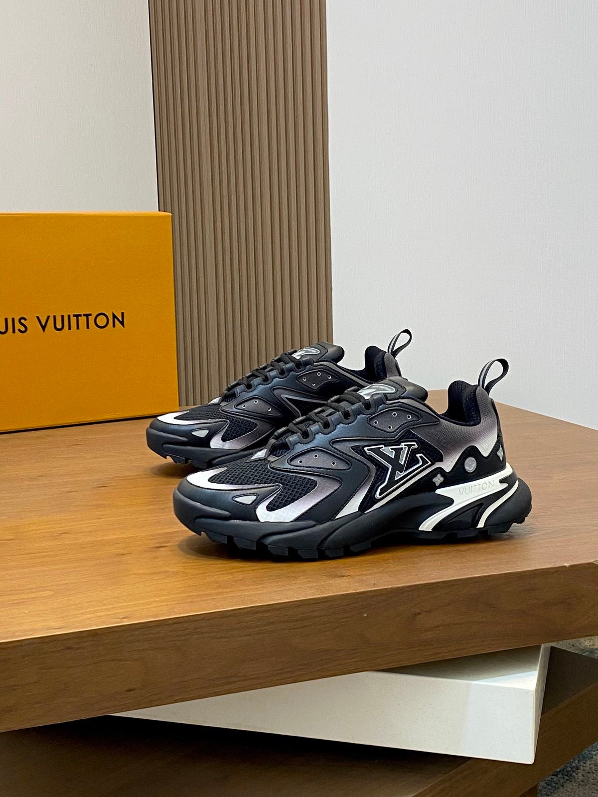 Louis Vuitton Runner tatic