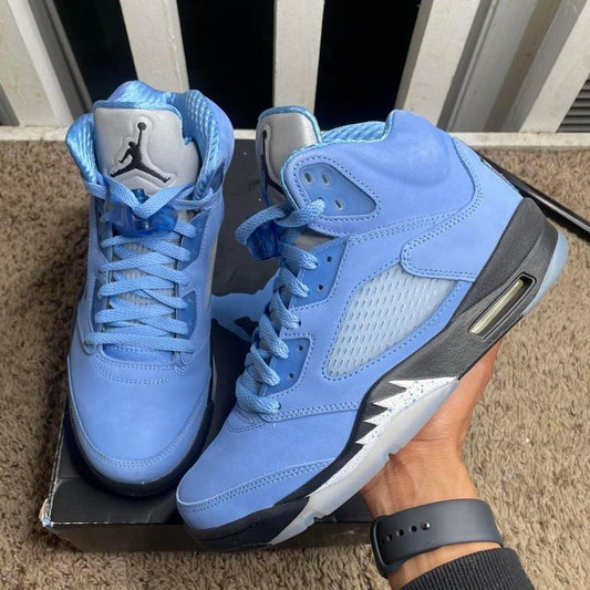 Air Jordan 5 Retro UNC Univers