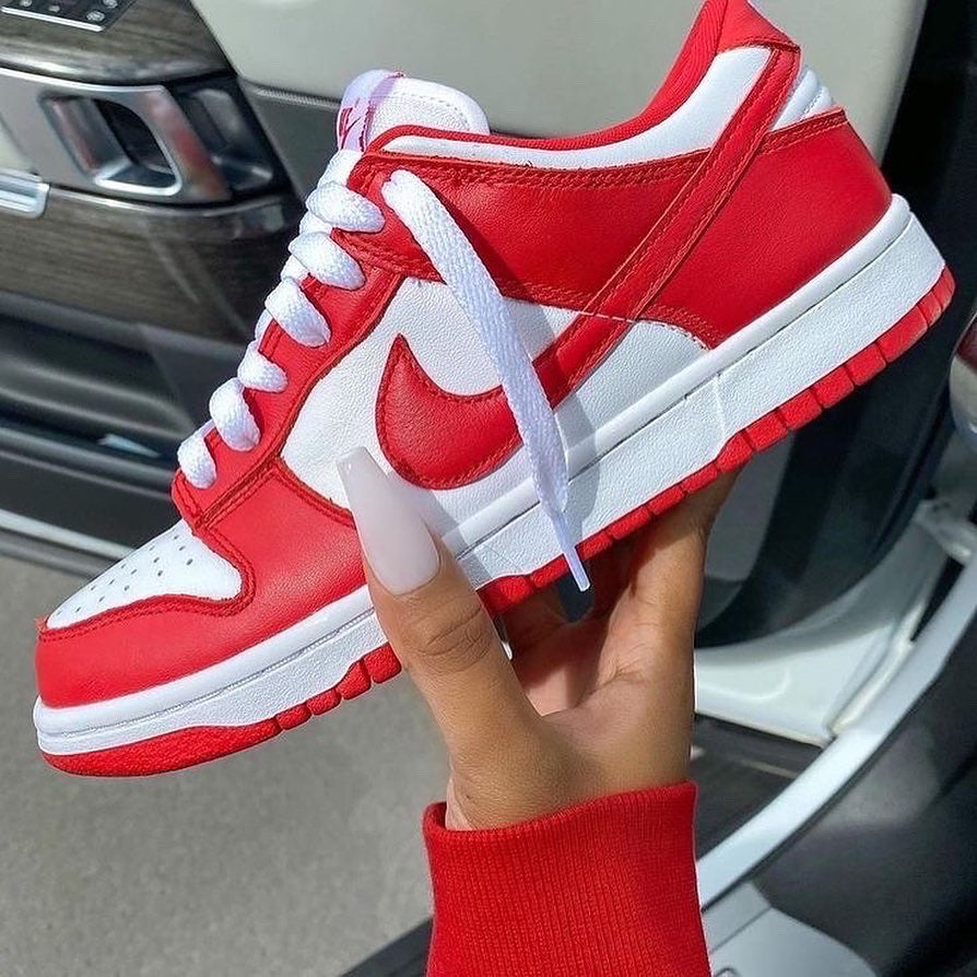 Dunk blanco y rojo